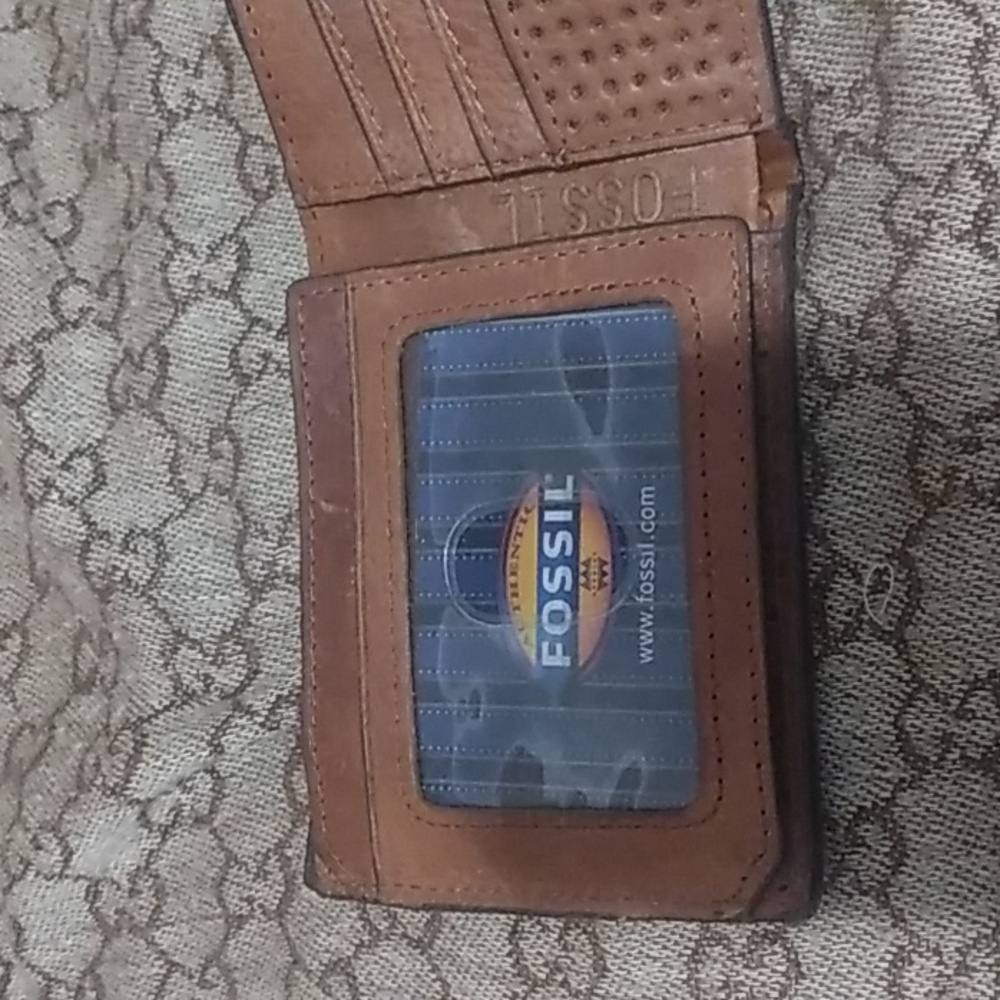 Wallet - Picture 3 of 4